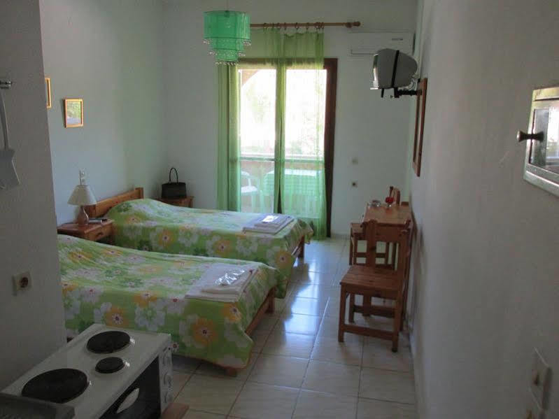 Marie Apartment Sidari  Bagian luar foto